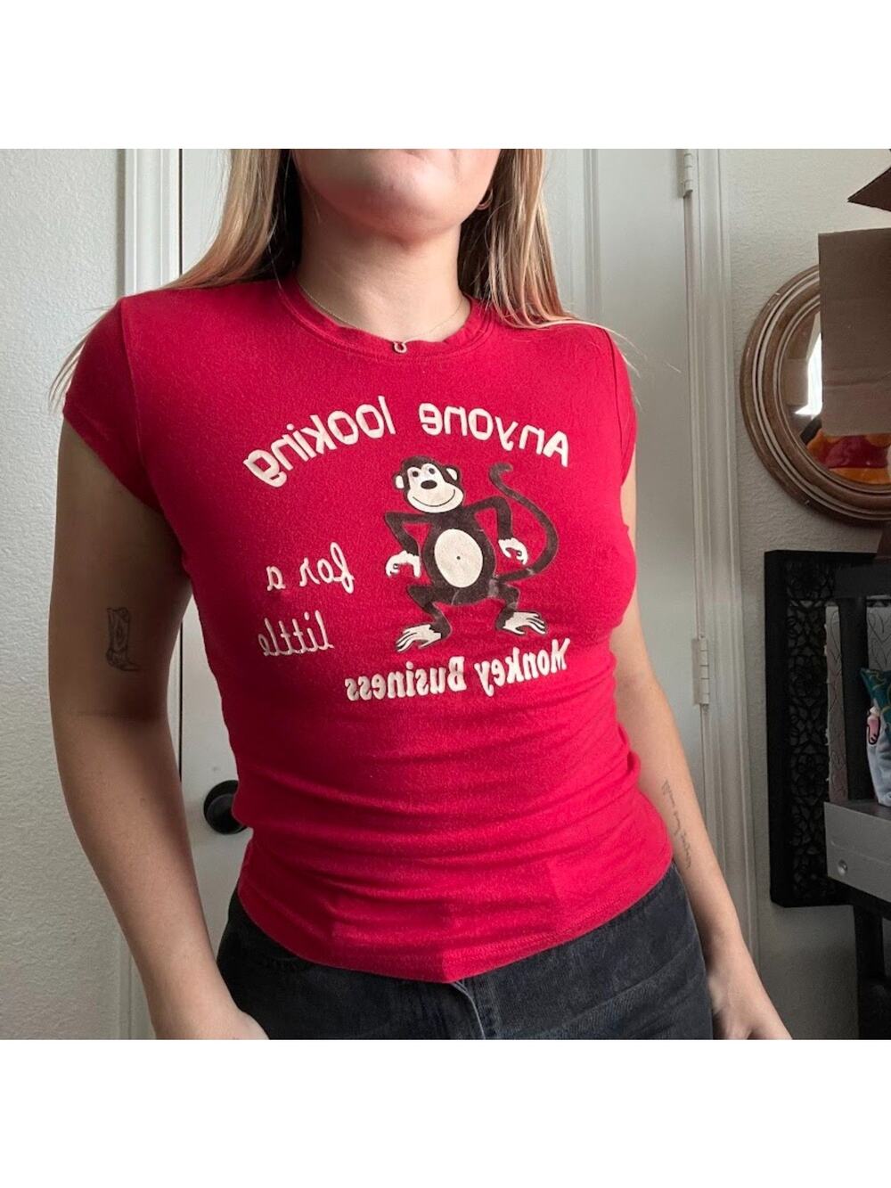 Vintage Y2K 2000s Peachy Keen Looking for Monkey Business Graphic Baby T Sz S
